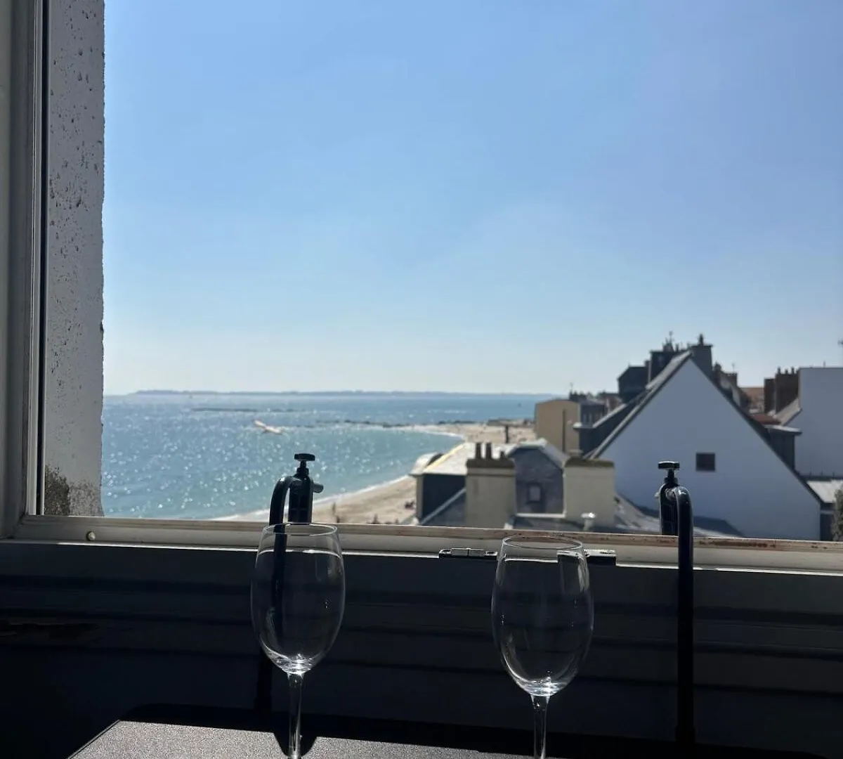 Tres Bel Appartement Vues Mer ラルモール・プラージュ